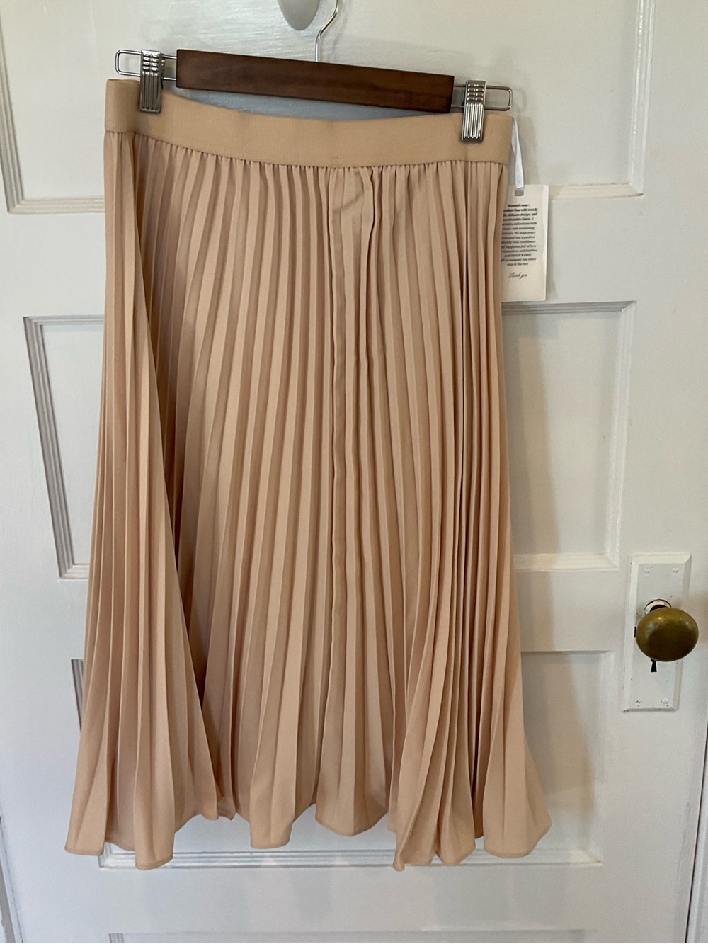 Grace Karin Pleated Midi Skirt in Nude